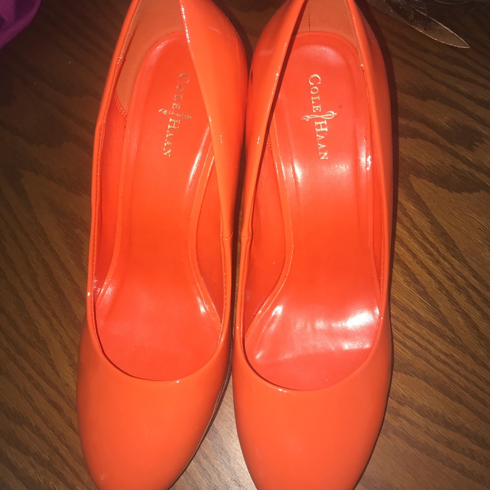 Cole Hann wedges